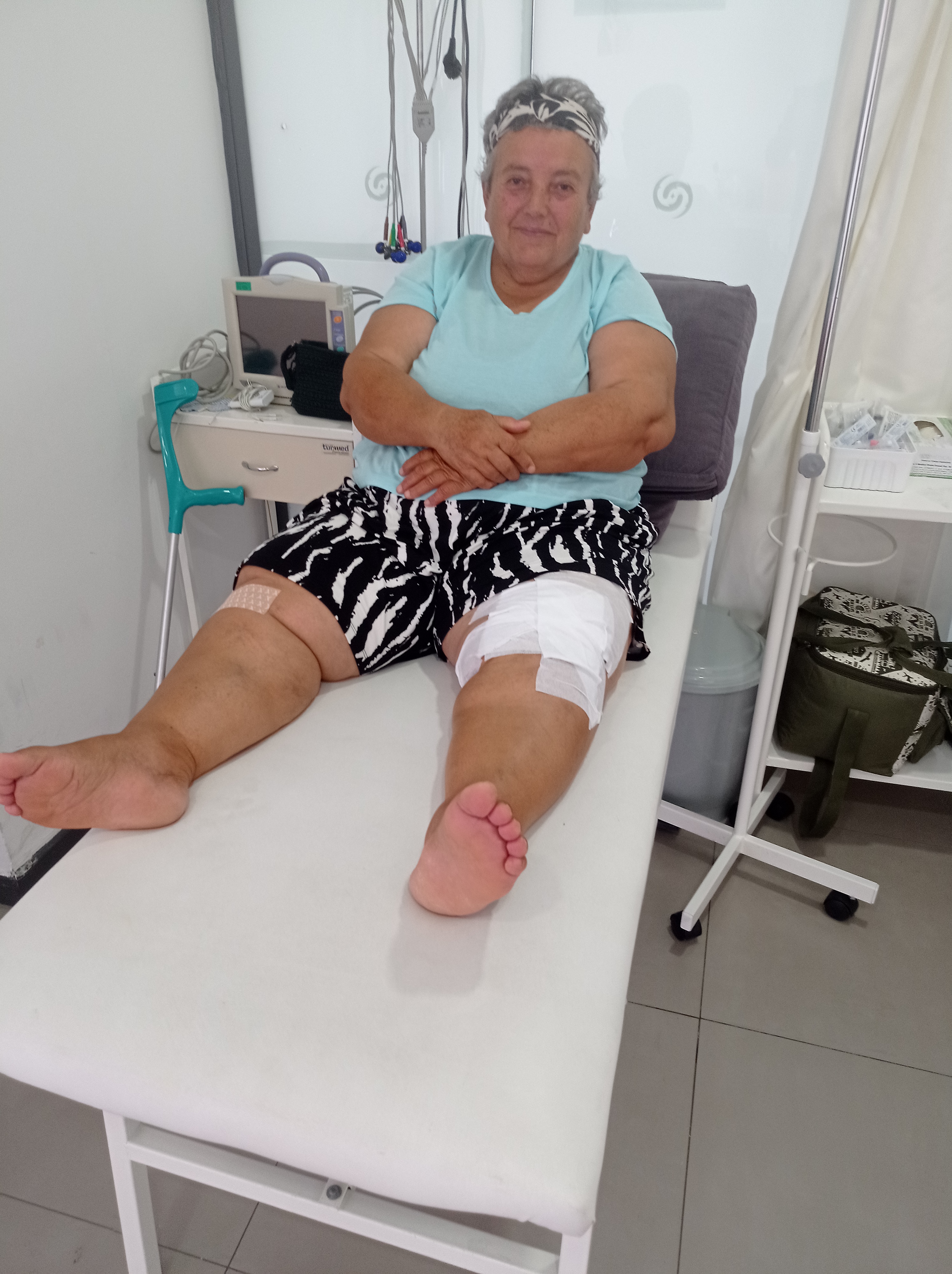 Şirin ablamızın dizine nokta atışı enjeksiyon tedavisi uyguladık - Didim / Aydın